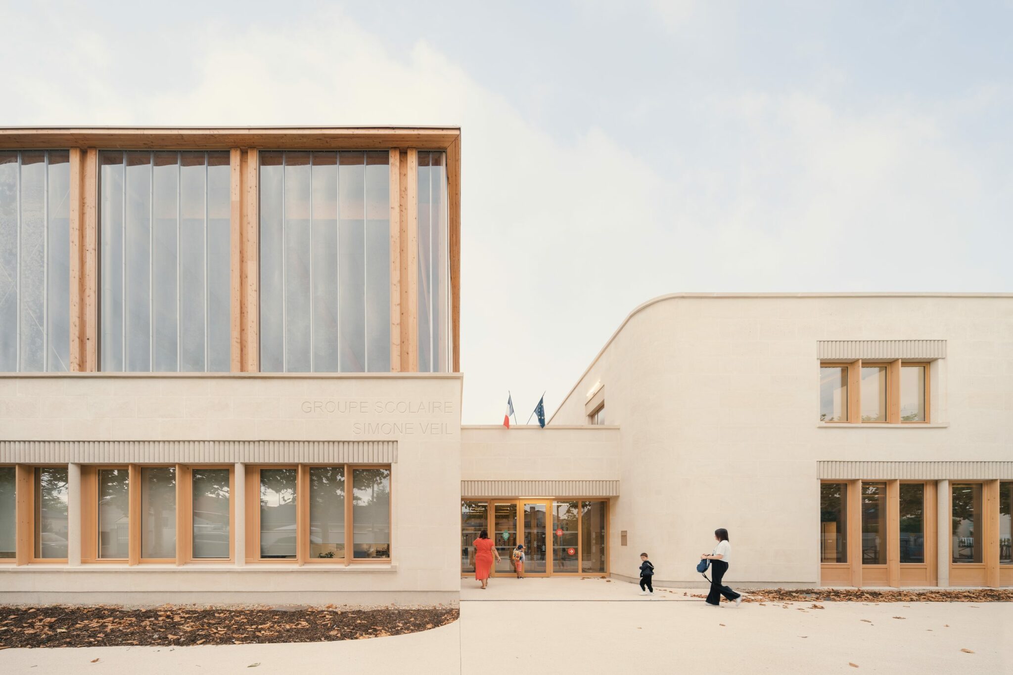 Fernand Noël school group and sports hall